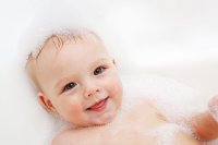 kąpiel niemowląt